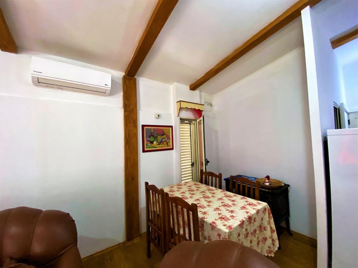 Ramo's Beachside Retreat - Cozy 2 Bedroom